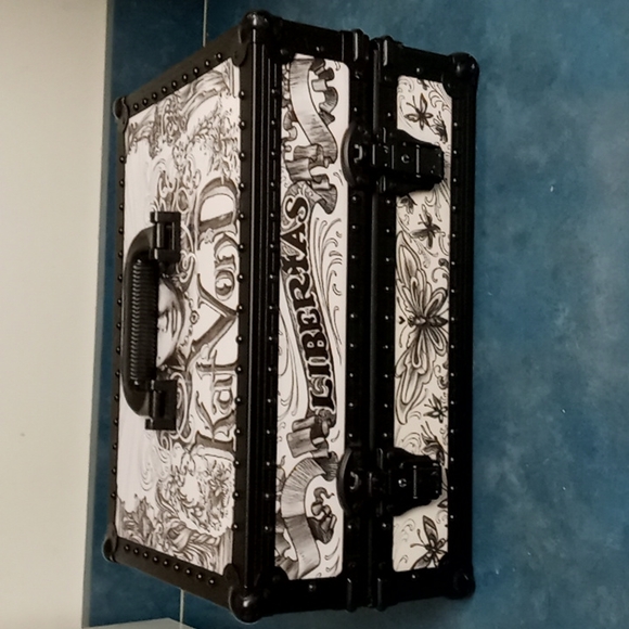 KAT VON D TRAIN CASE BRAND NEW IN ORIGINAL BOX